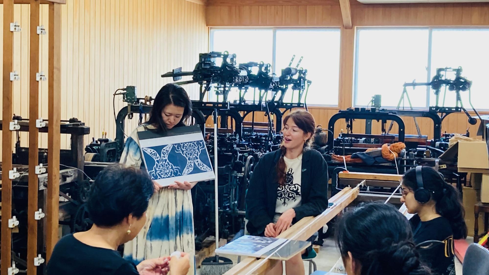 滞在制作の様子2