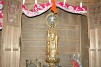 東福寺観音様が飾られている観音堂内の写真